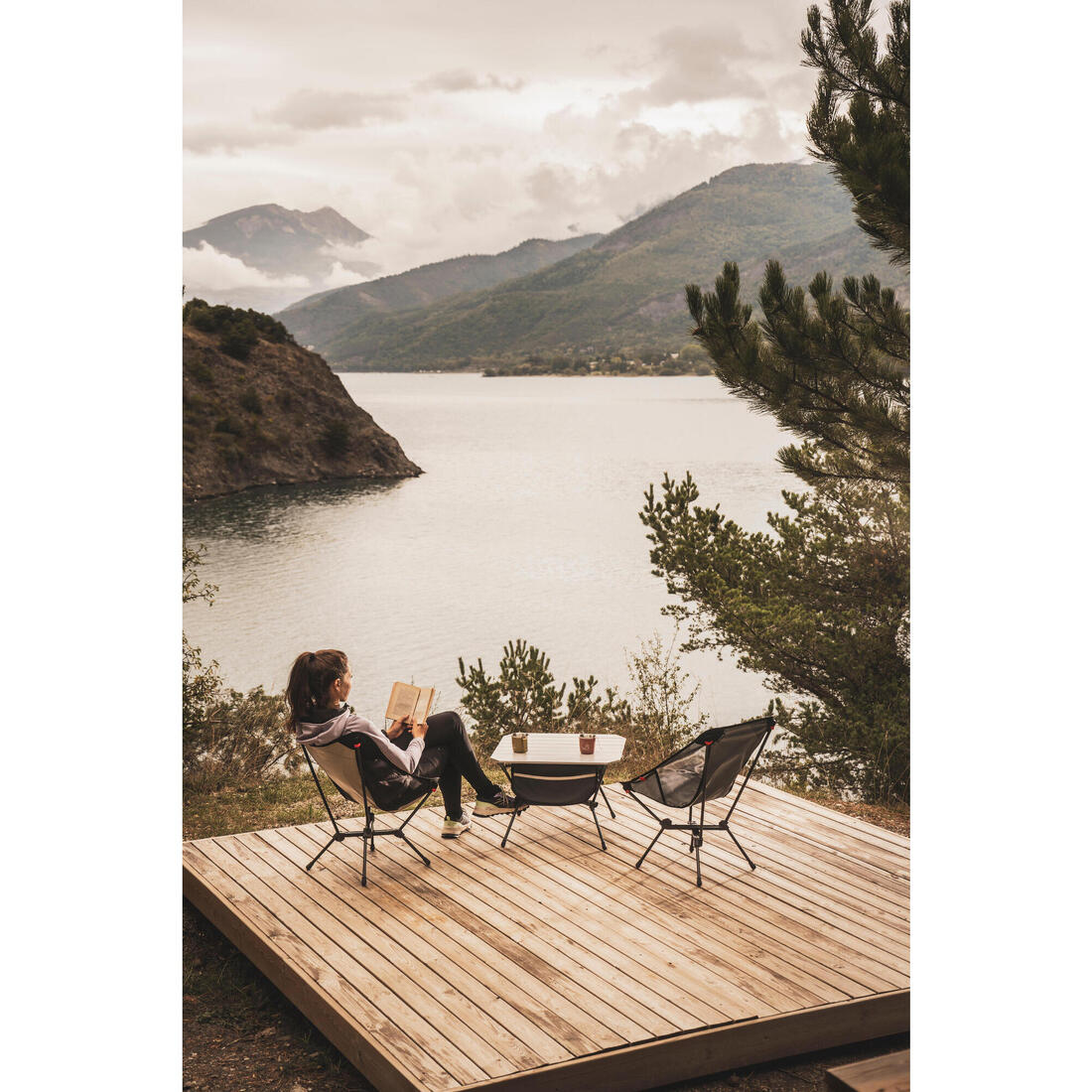TABLE BASSE COMPACTE DE CAMPING 500