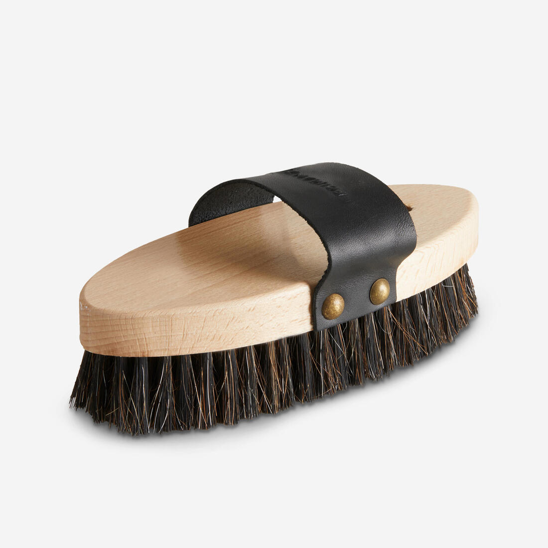 Brosse douce équitation sentier bois