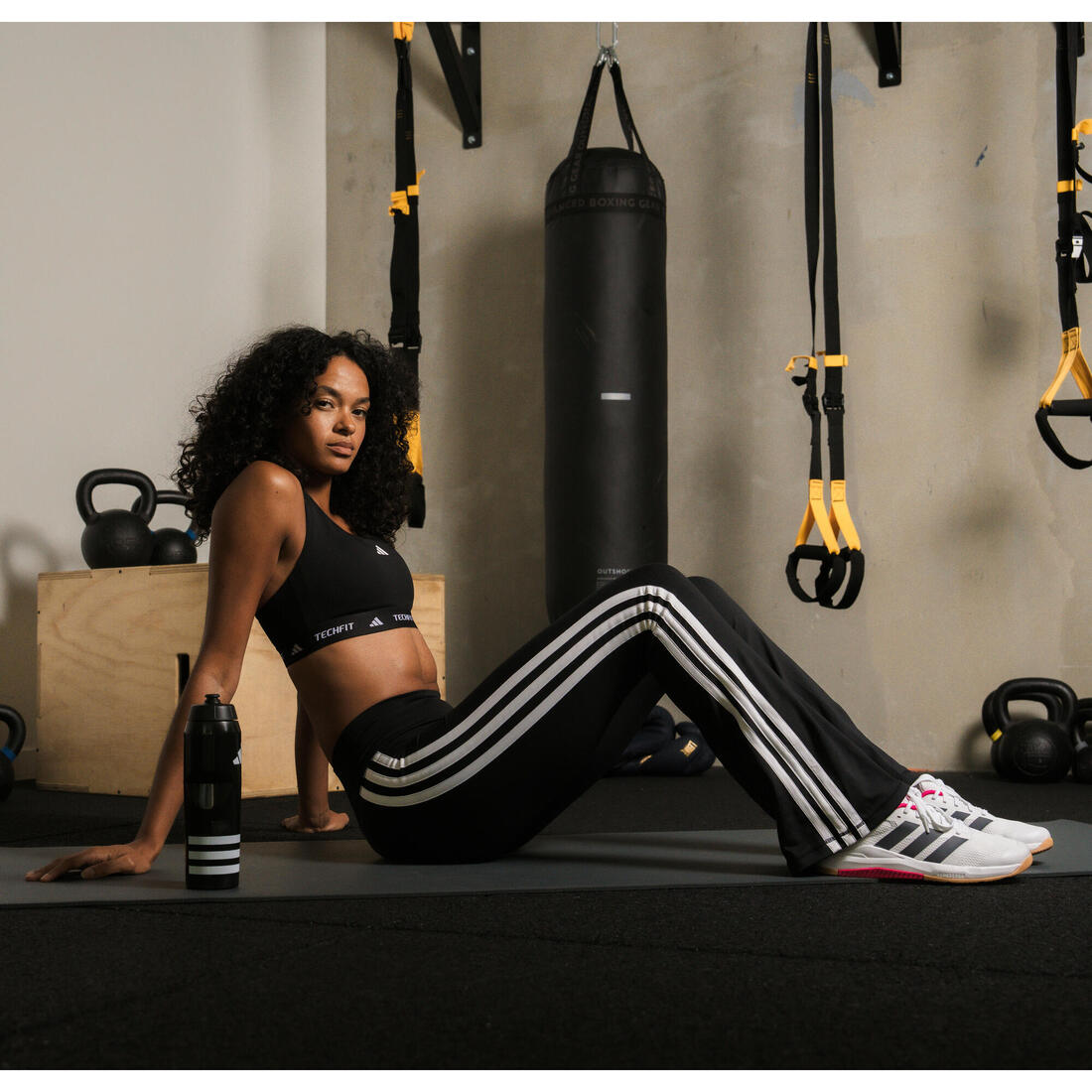 Brassière de fitness pour femme, noire