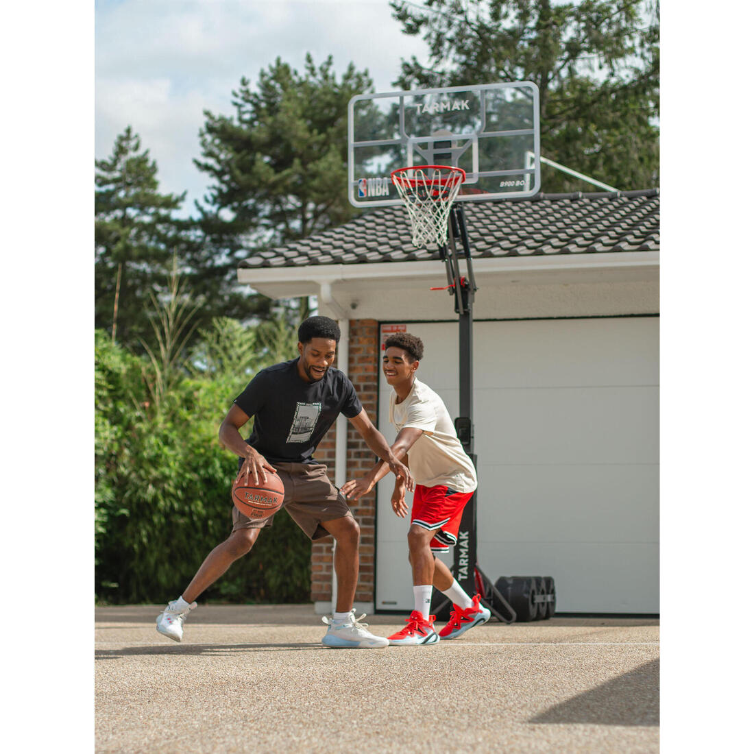 Arceau connecté de basketball avec mini-jeux - Decathlon Basketball Play