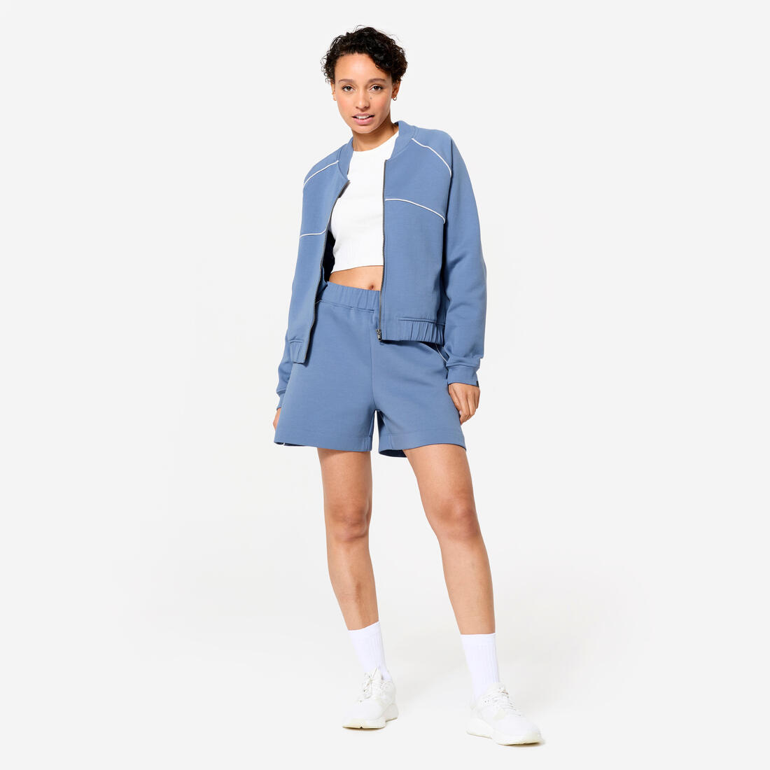Veste bombers zipée femme, beige avec piping vert.