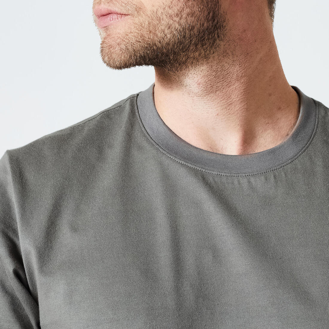 T-shirt fitness homme col rond manches courtes