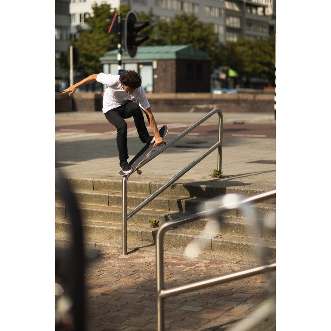 Planche de skate pre-grippee en erable dk100 taille 8"