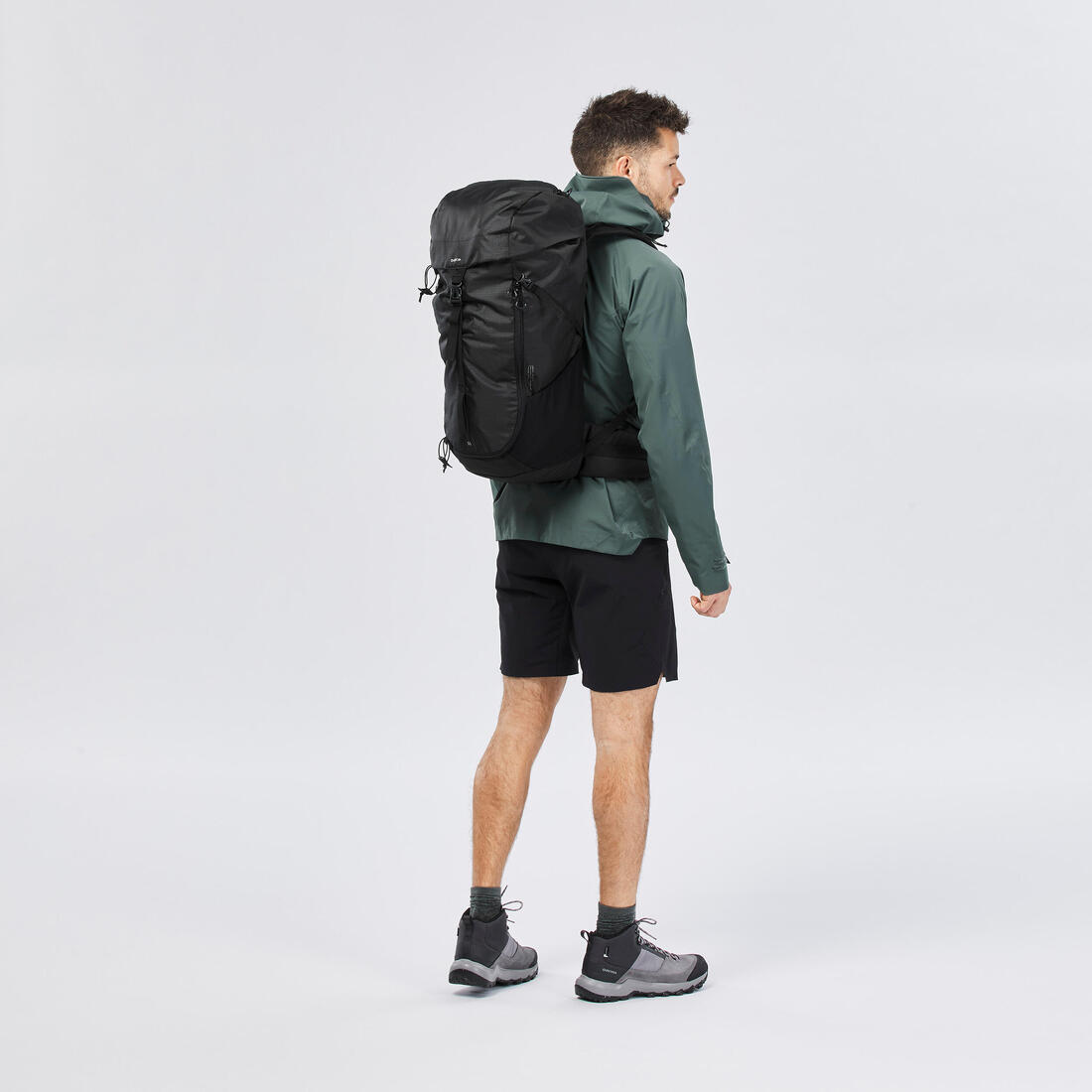 Veste imperméable et respirante de randonnée homme, MH500