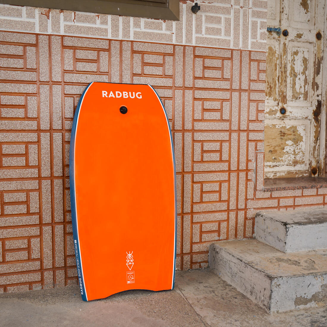 Bodyboard 500 bleu / orange avec leash