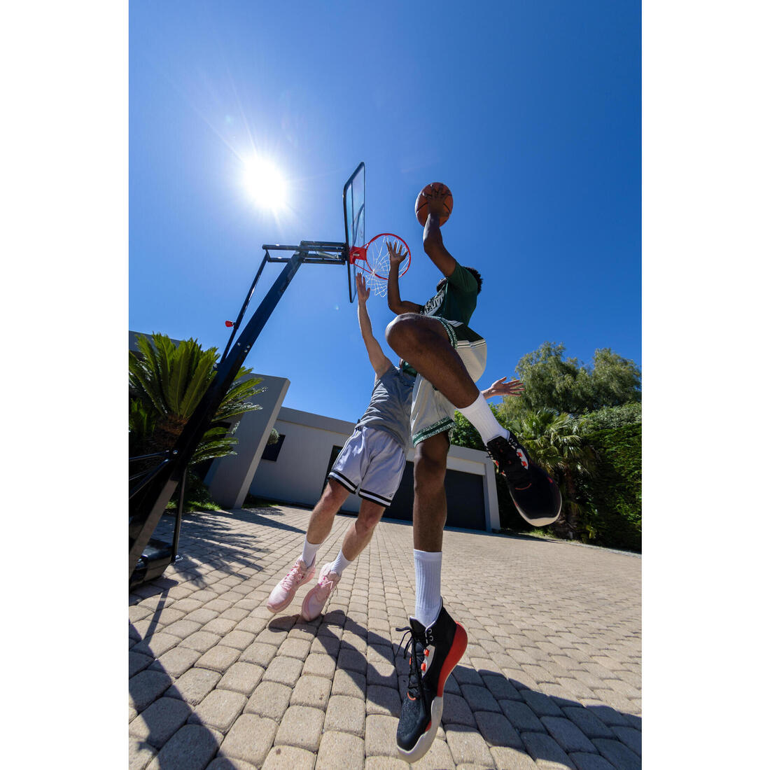 Panier de basket sur pied réglage facile 2,40m à 3,05m - B700 pro