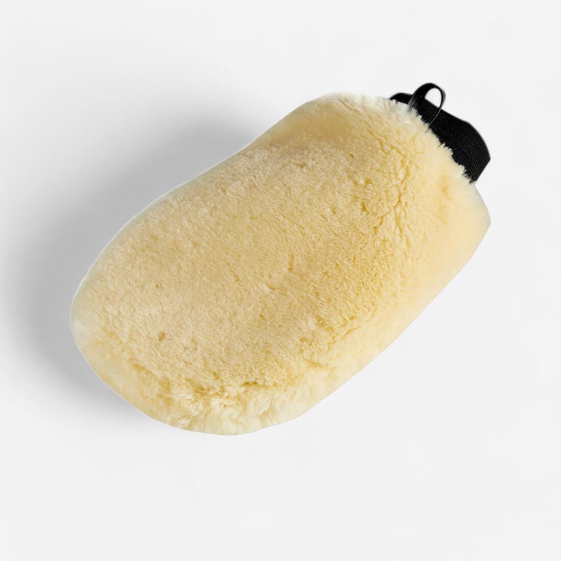 Gant de pansage en mouton synthétique