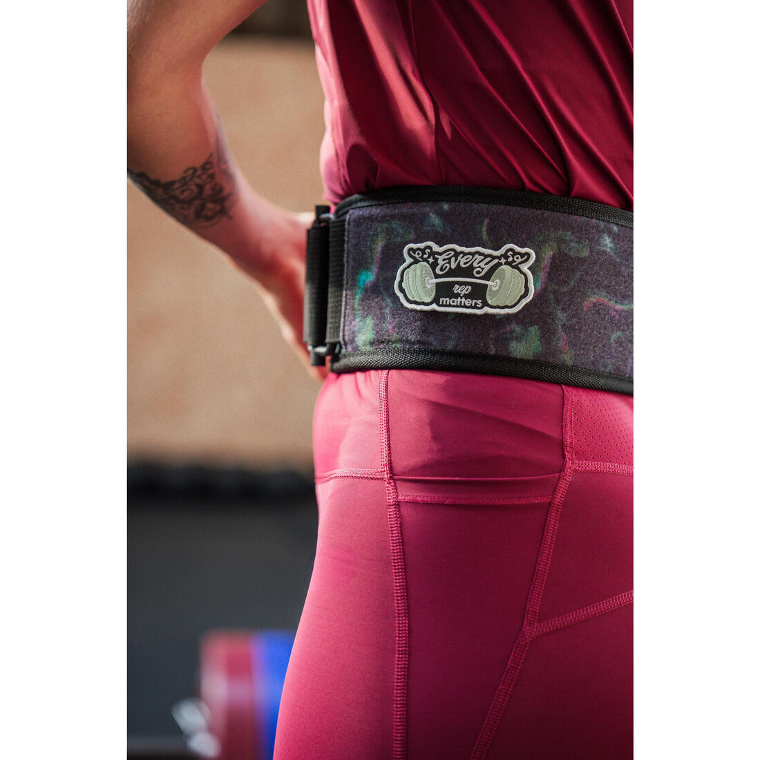 Ceinture d'haltérophilie avec boucle sécurisée, gris et