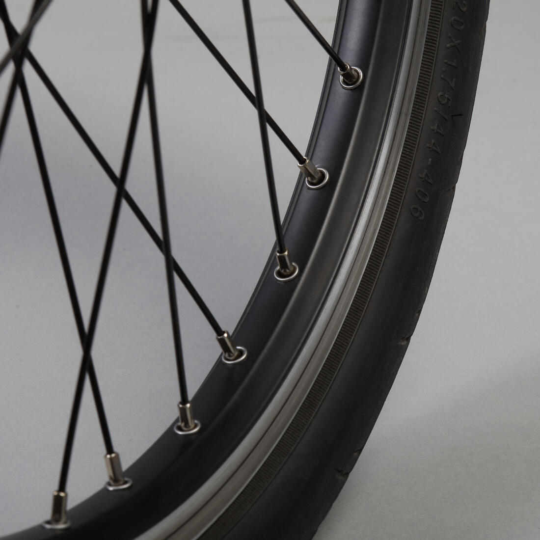 VELO PLIANT A ASSISTANCE ELECTRIQUE TILT 500