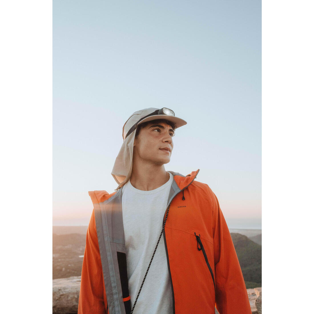 Veste de randonnée montagne imperméable homme, MH500