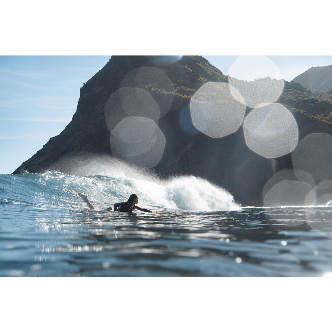 SURF 500 Hybride 6'4"  , livrée avec 3 ailerons .