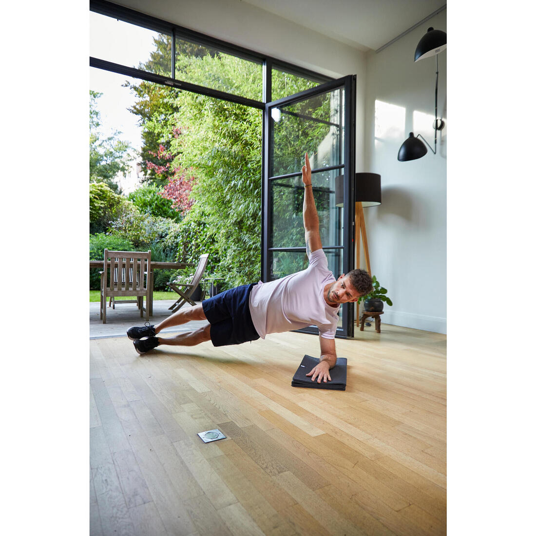 Tapis de fitness pliable résistant intérieur et extérieur épaisseur 8 mm, noir