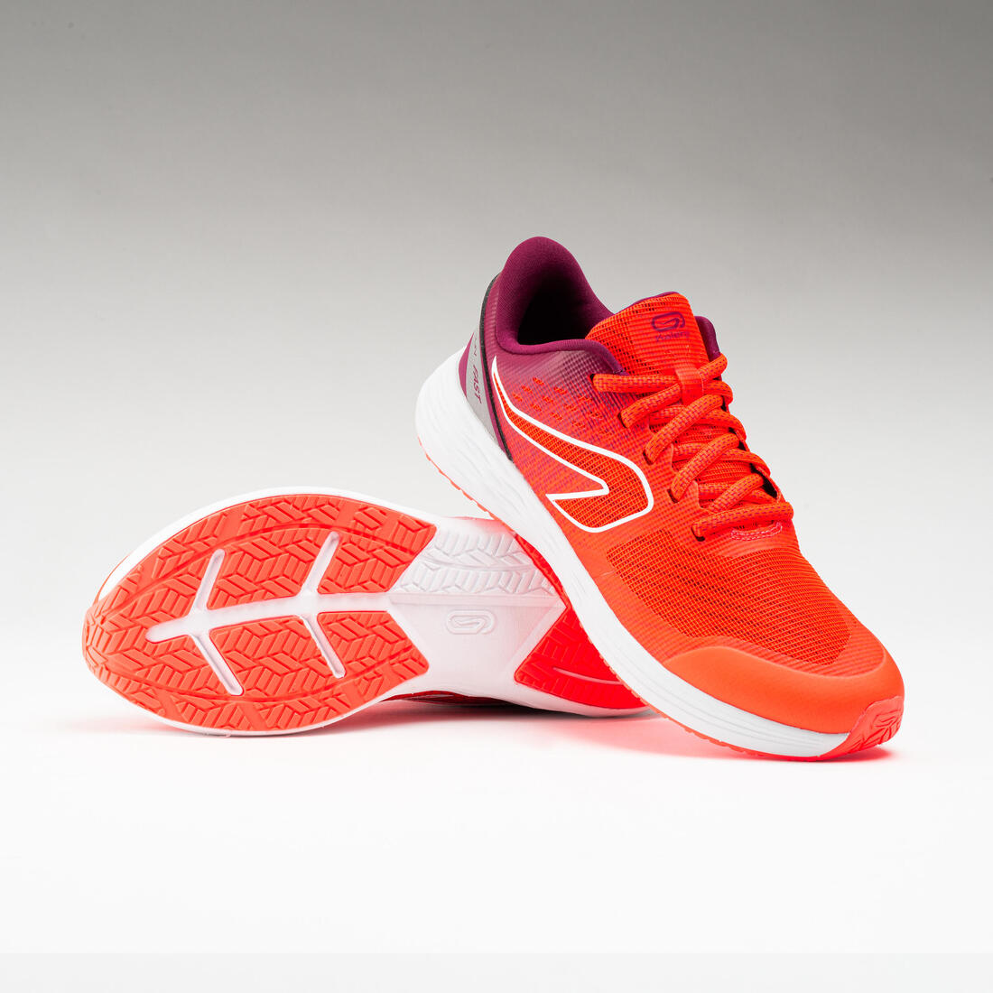 Chaussures de running Enfant -  Kiprun fast noires jaunes