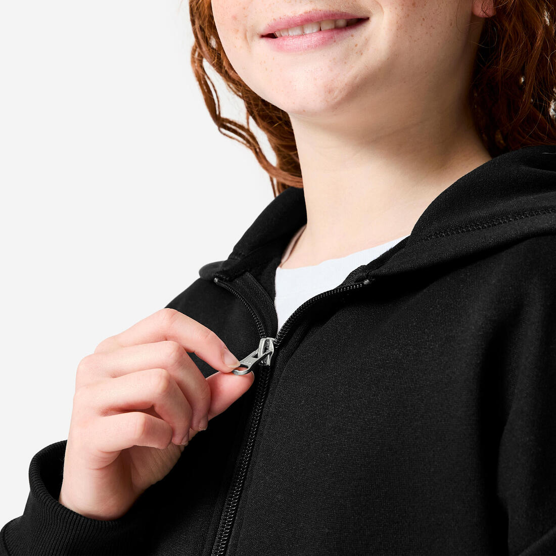 Sweat loose zippé avec capuche foncé