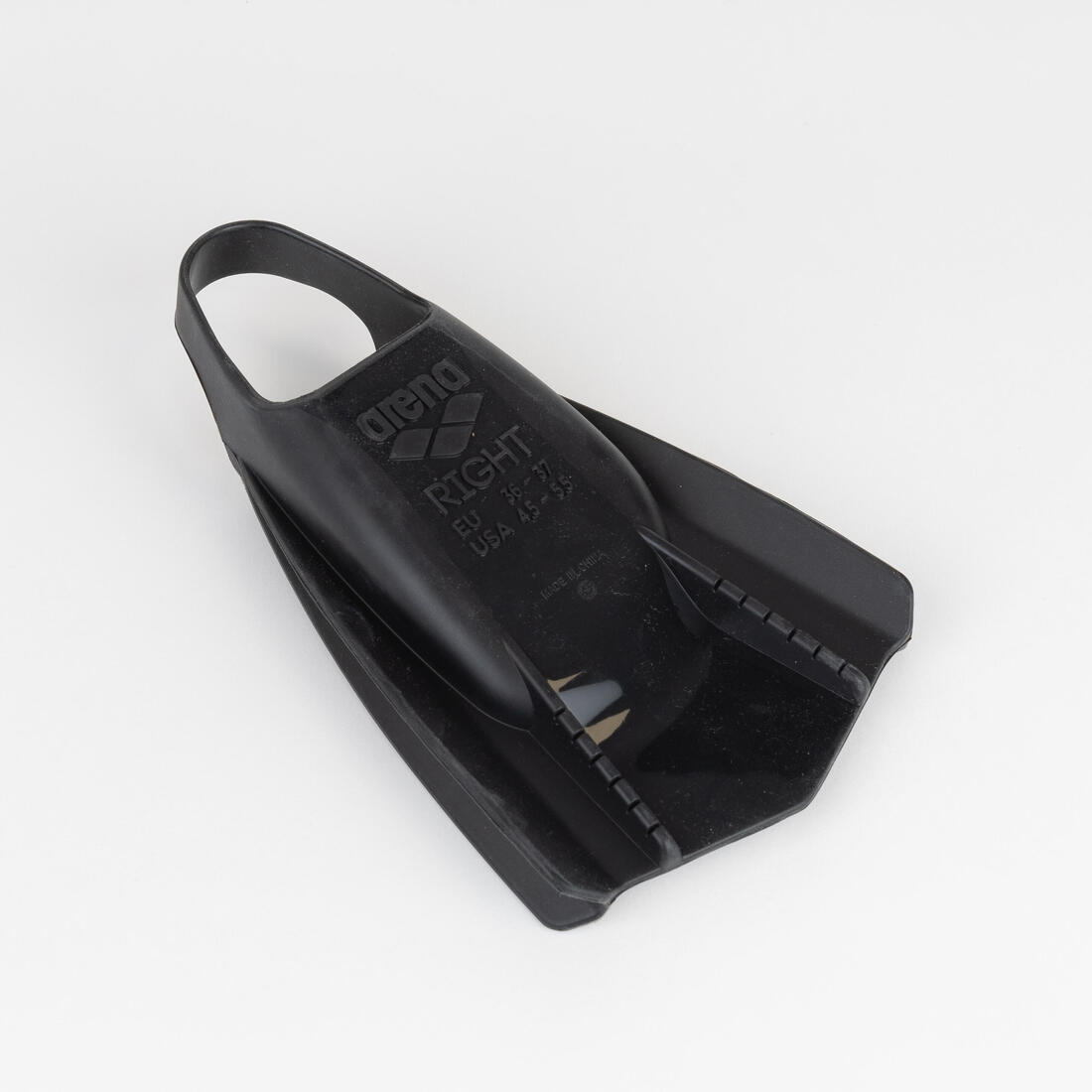 Palmes de natation en silicone - Arena powerfin Pro II noir