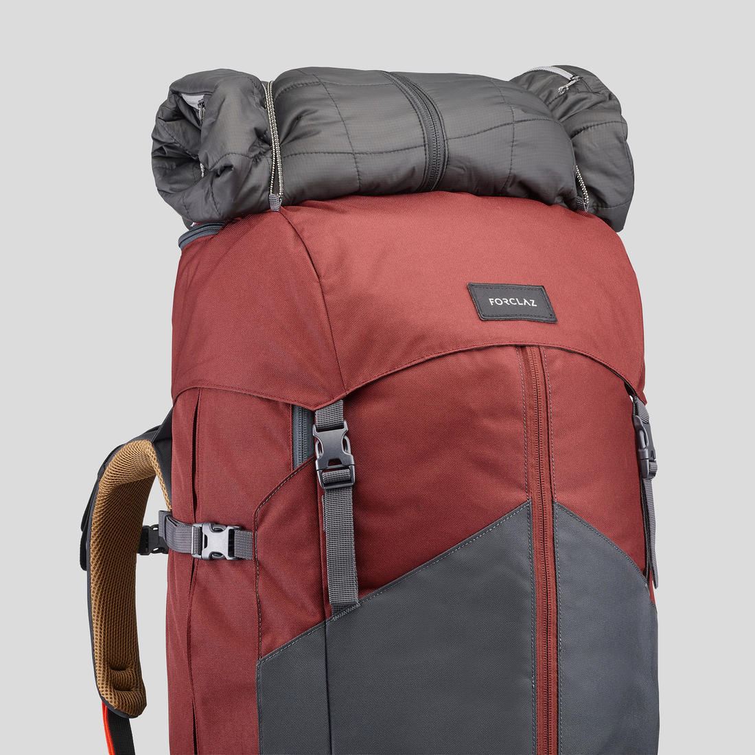 Sac à dos de trekking homme 70 l - mt100 easyfit