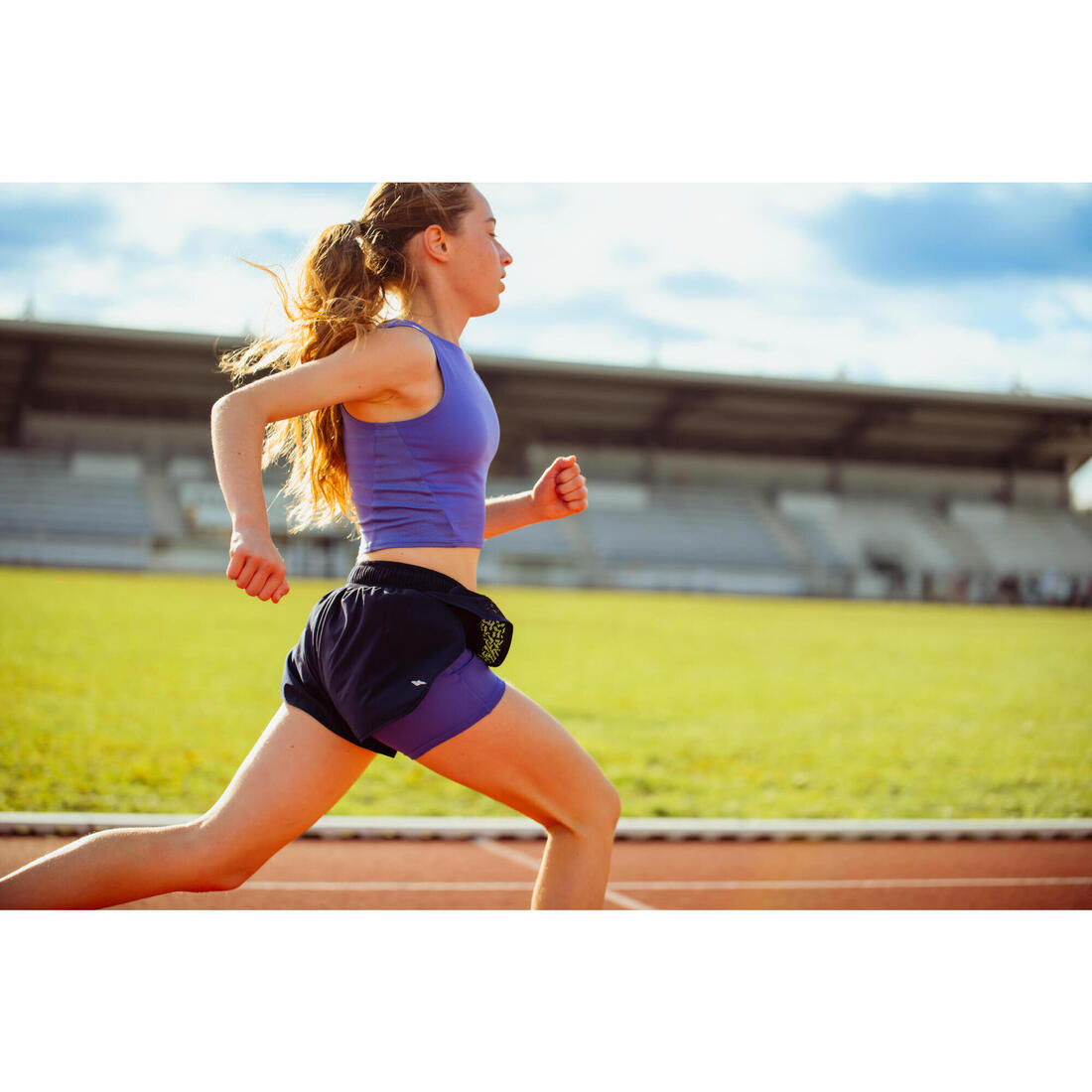 Short cuissard de running respirant Fille - KIPRUN DRY 900 marine