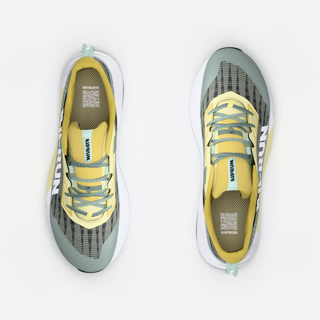 Chaussures de running trail femme, Kiprun kipsummit max gris et