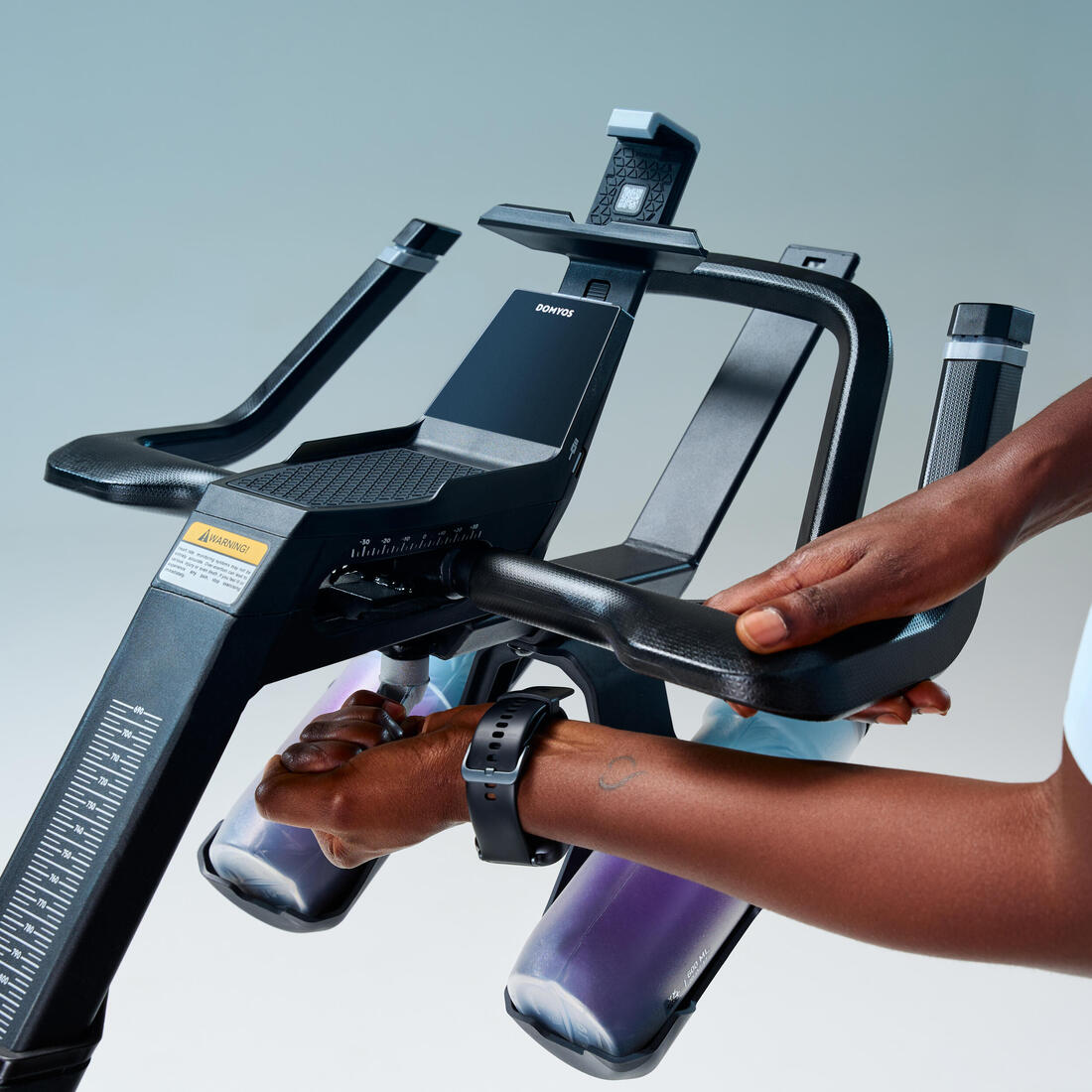 Challenge bike ultra silencieux, fluide, performant, 1500w et connecté à zwift