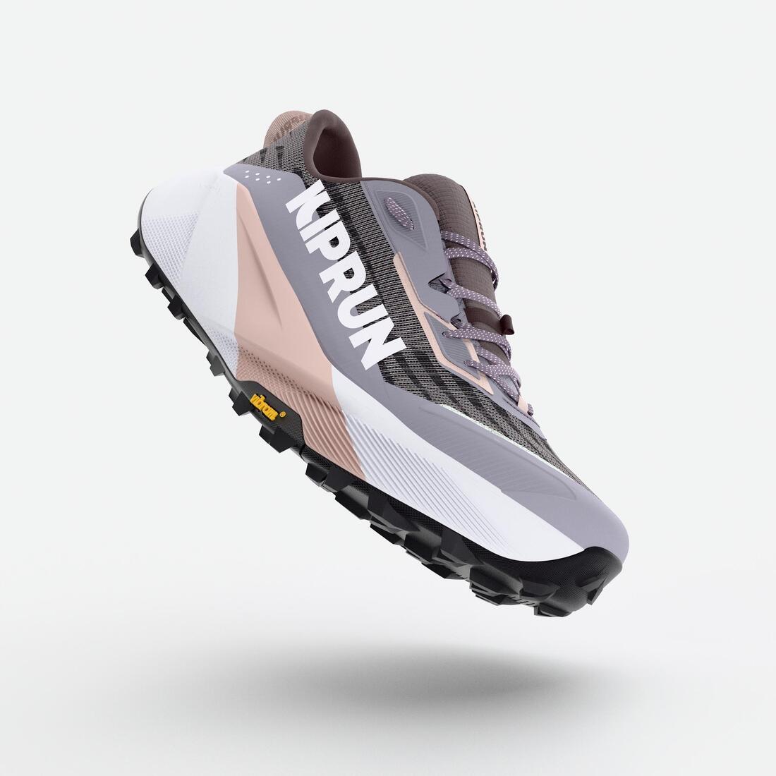 Chaussures de running trail femme, Kiprun kipsummit max gris et