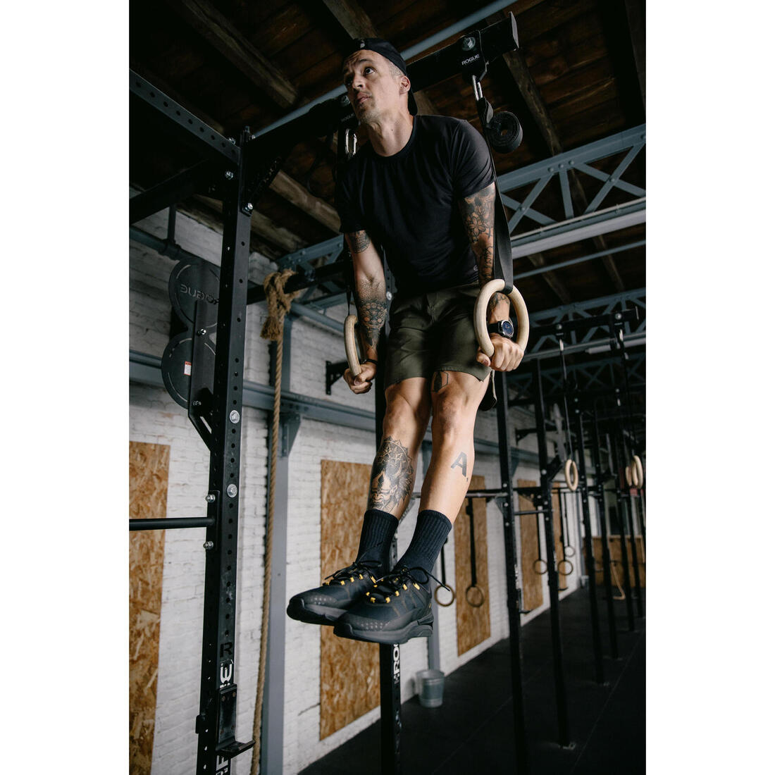 Short de cross training performance respirant poches zippés homme - kaki