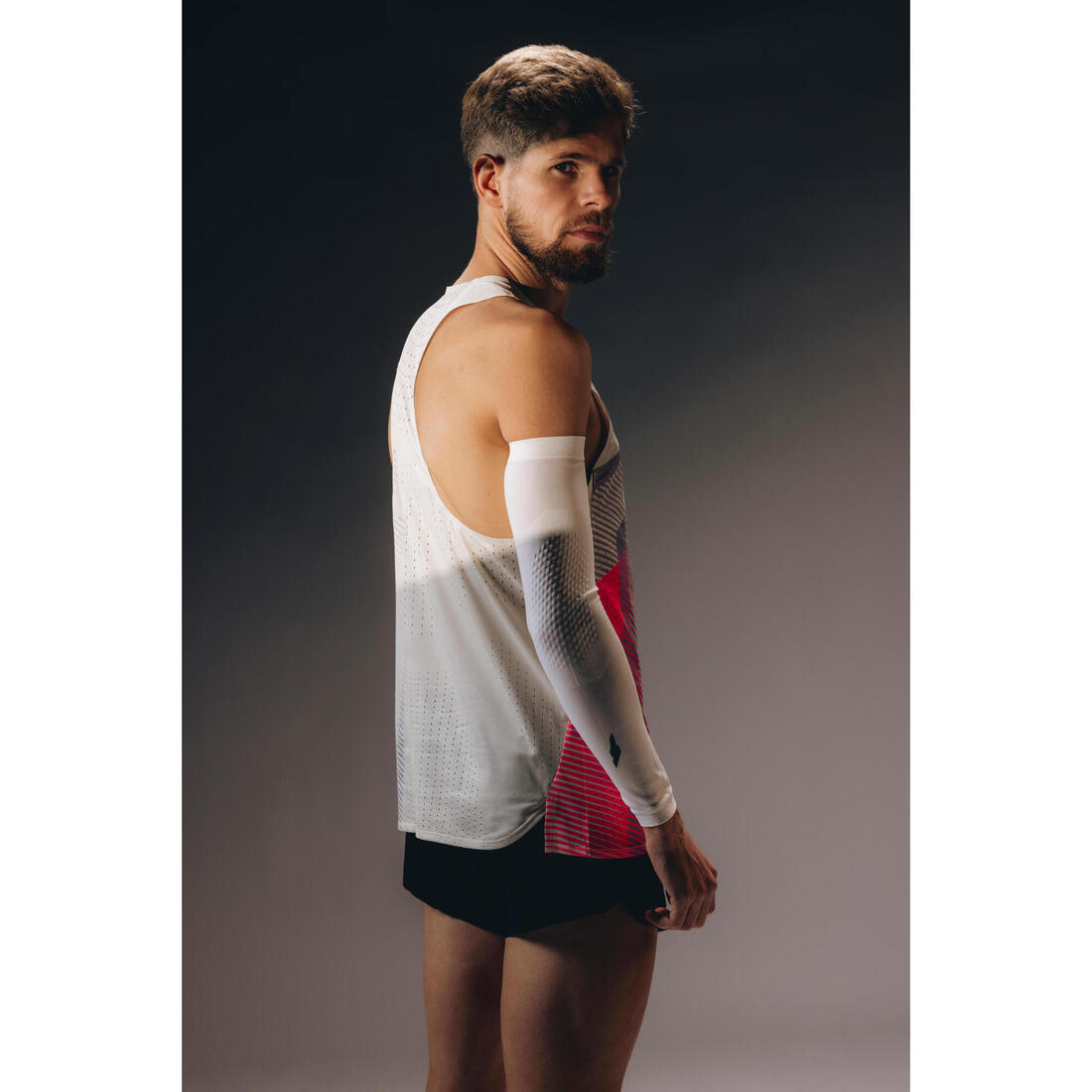 Débardeur de running Homme, Kiprun PROTEAM beige rose