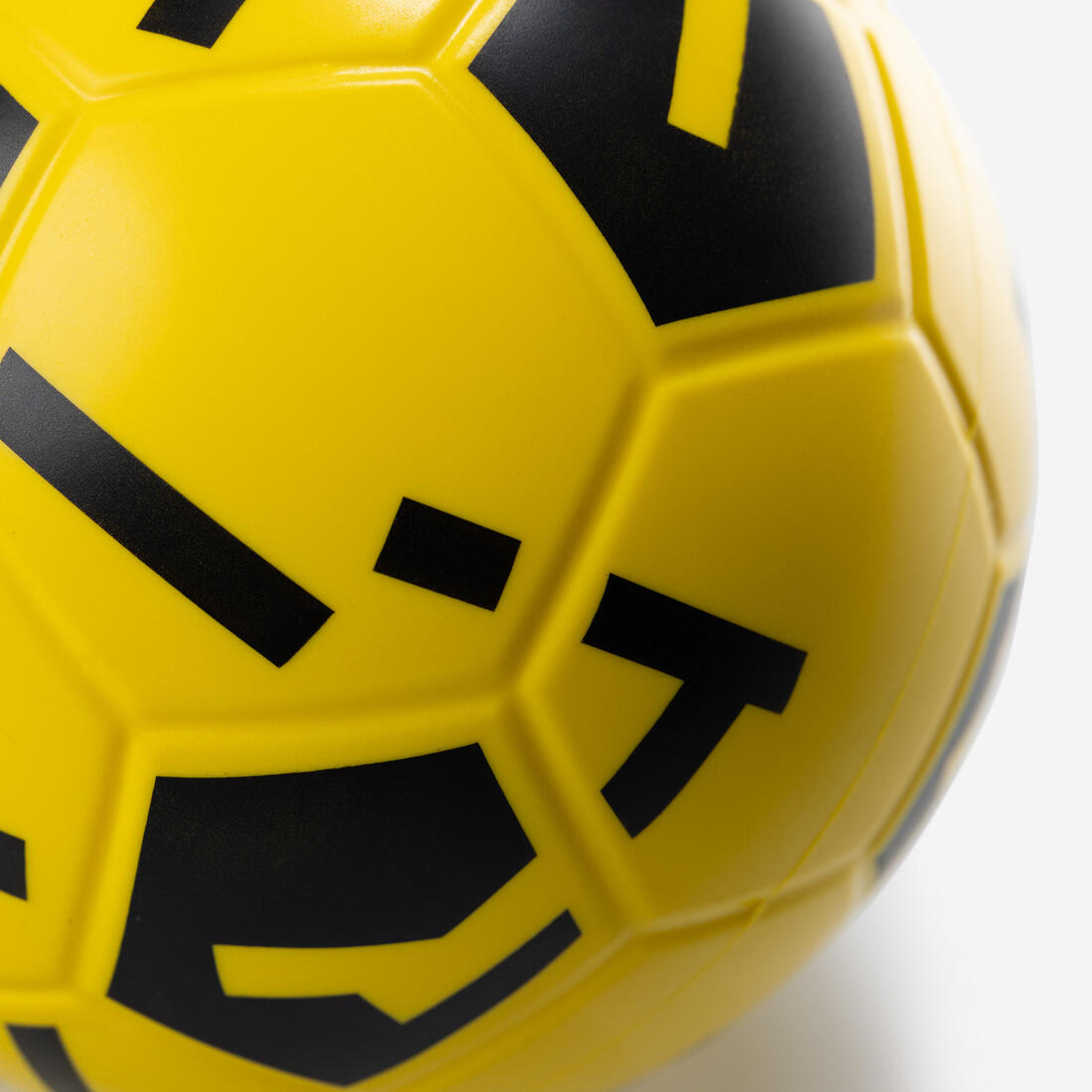 Ballon de football en mousse ballground 500 t4 jaune et noir
