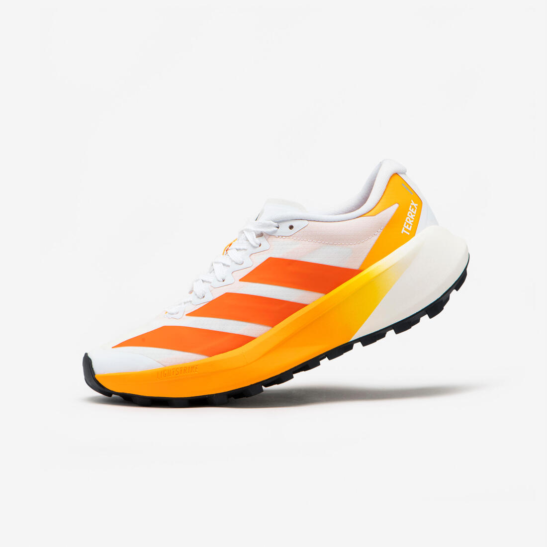 Chaussures de running trail femme, adidas agravic 4, blanc et