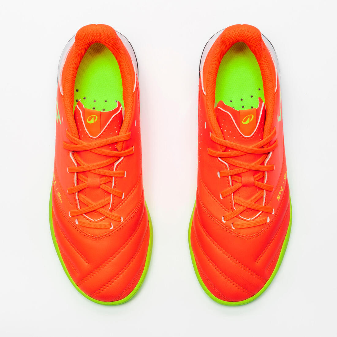 CHAUSSURES DE CHAUSSURES DE FOOTBALL VIRALTO II CUIR TF ENFANT