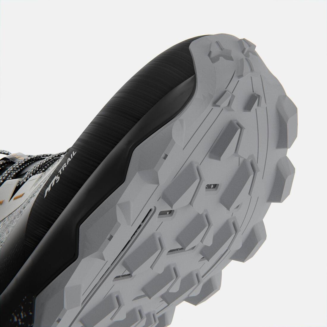 Chaussures de running trail homme, Kiprun mt3, noir blanc