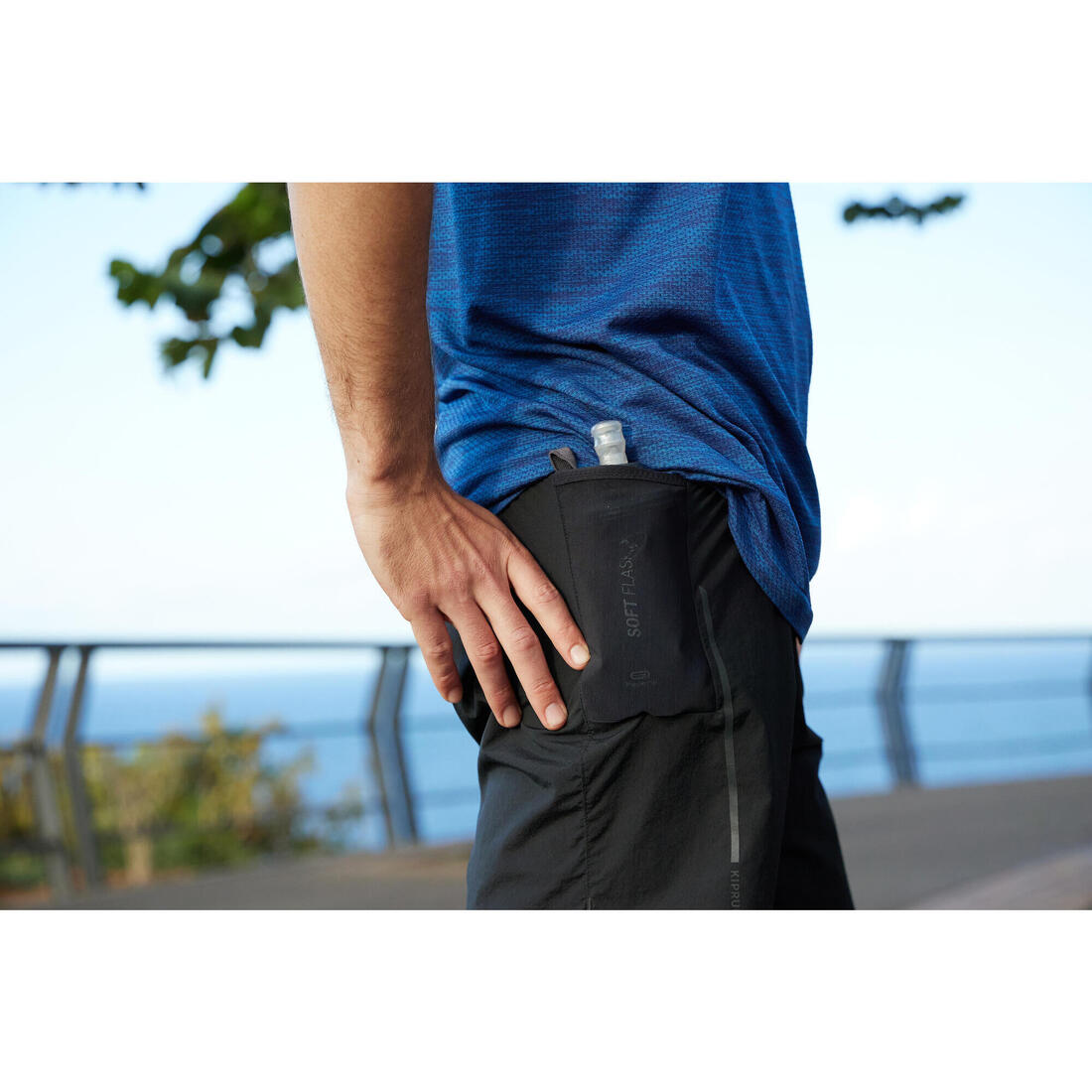 FLASQUE SOUPLE DE RUNNING 250 ML BLEUE