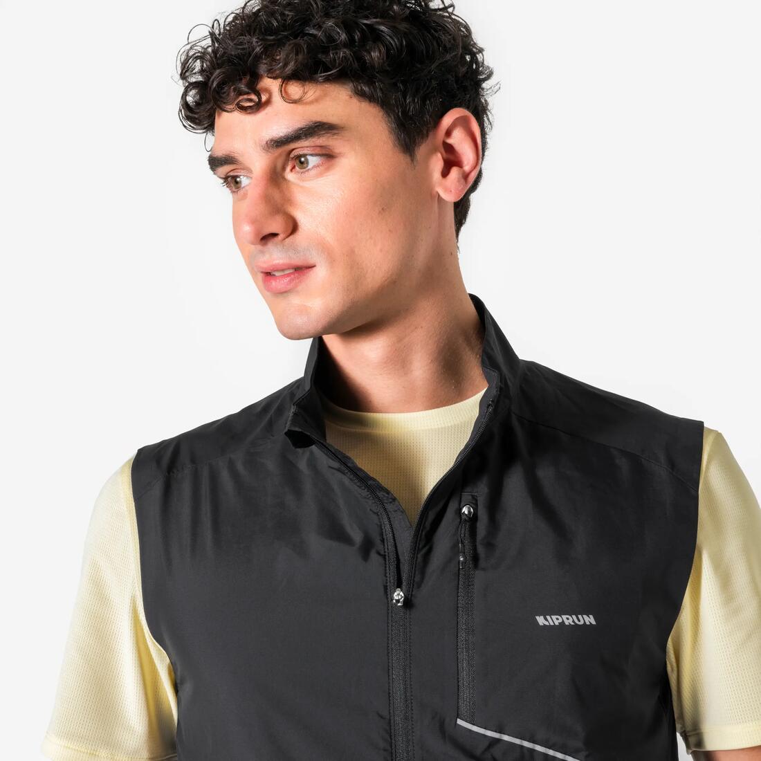 Veste de running coupe vent sans manche Homme, KIPRUN Run 500 noire