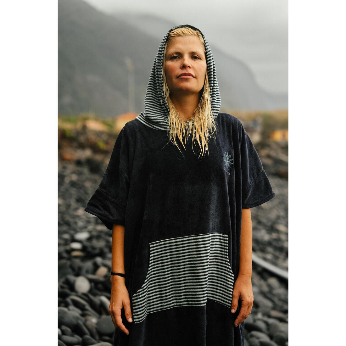 Poncho de plage surf adulte à partir de 150 cm, 900 Fish bleu gris