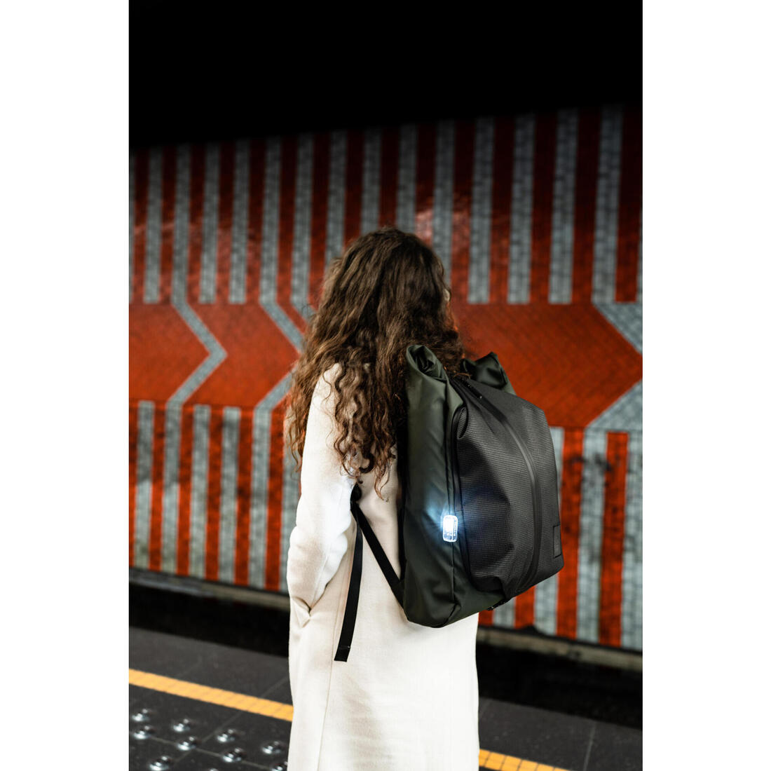 SAC A DOS - MARCHE URBAINE - ACTIV MBLTY BROOKLYN 27L + LUNCH BOX