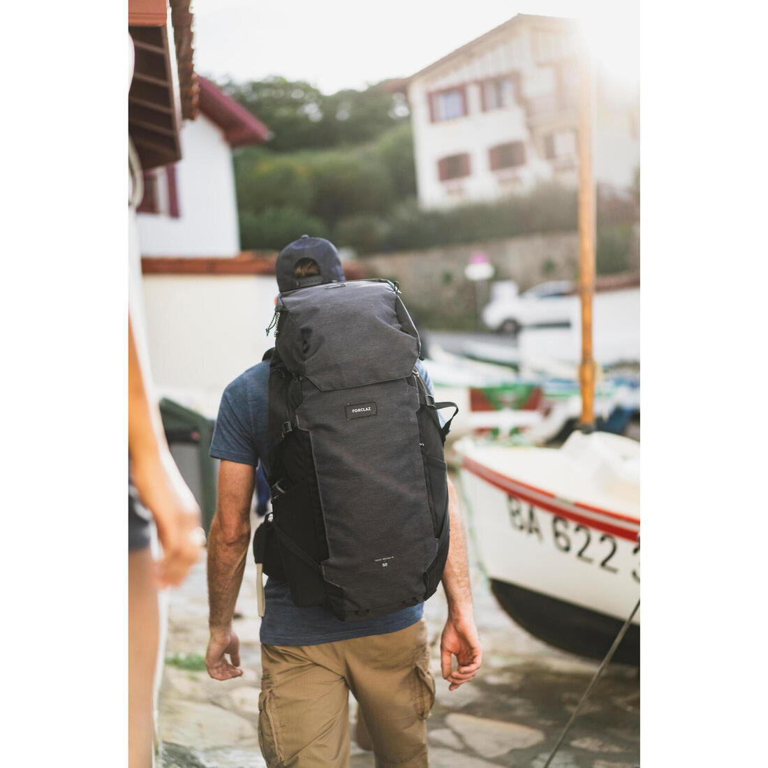 Sac à dos de voyage ouverture valise 50+6L homme, Travel 900 gris