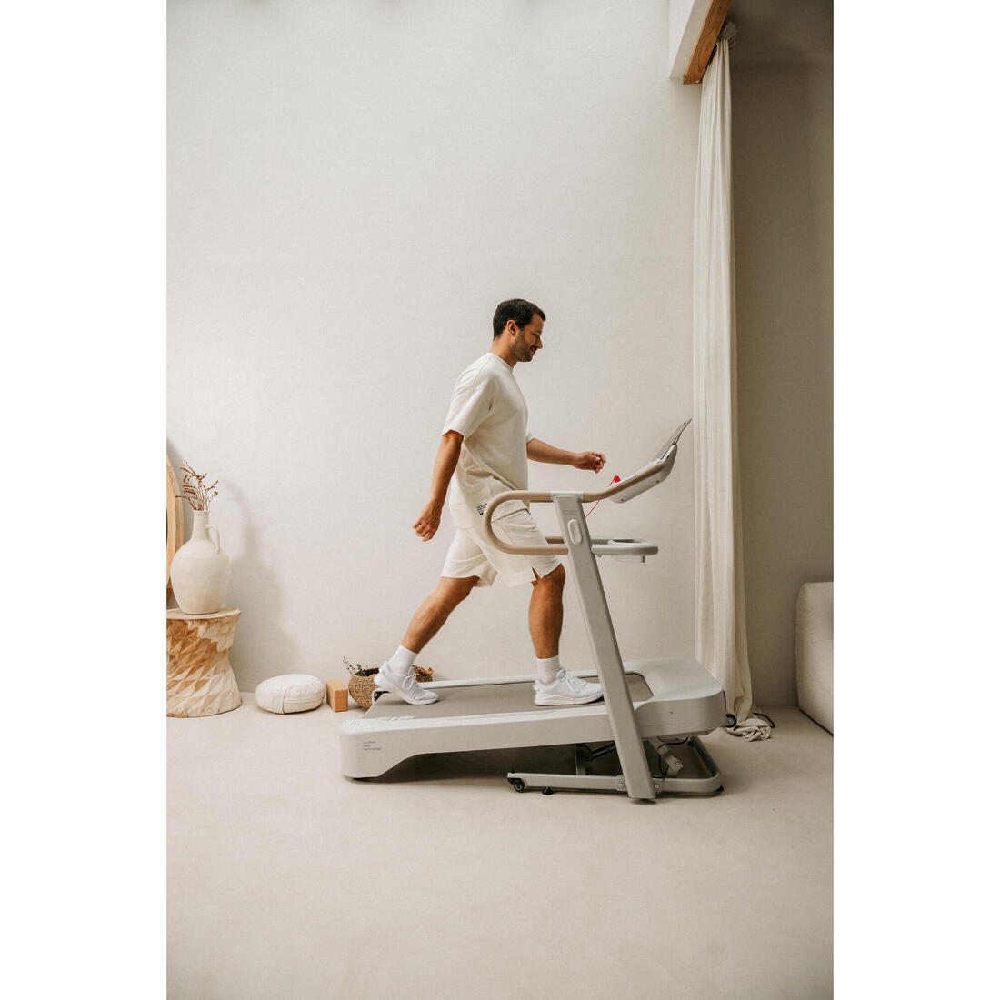 Tapis de marche W900B, 10 km/h, 50x120 cm, connecté et confortable