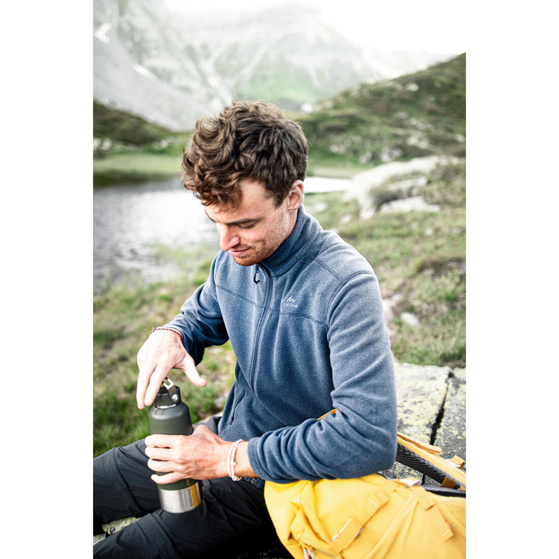 Polaire de randonnée montagne homme, MH100 full zip