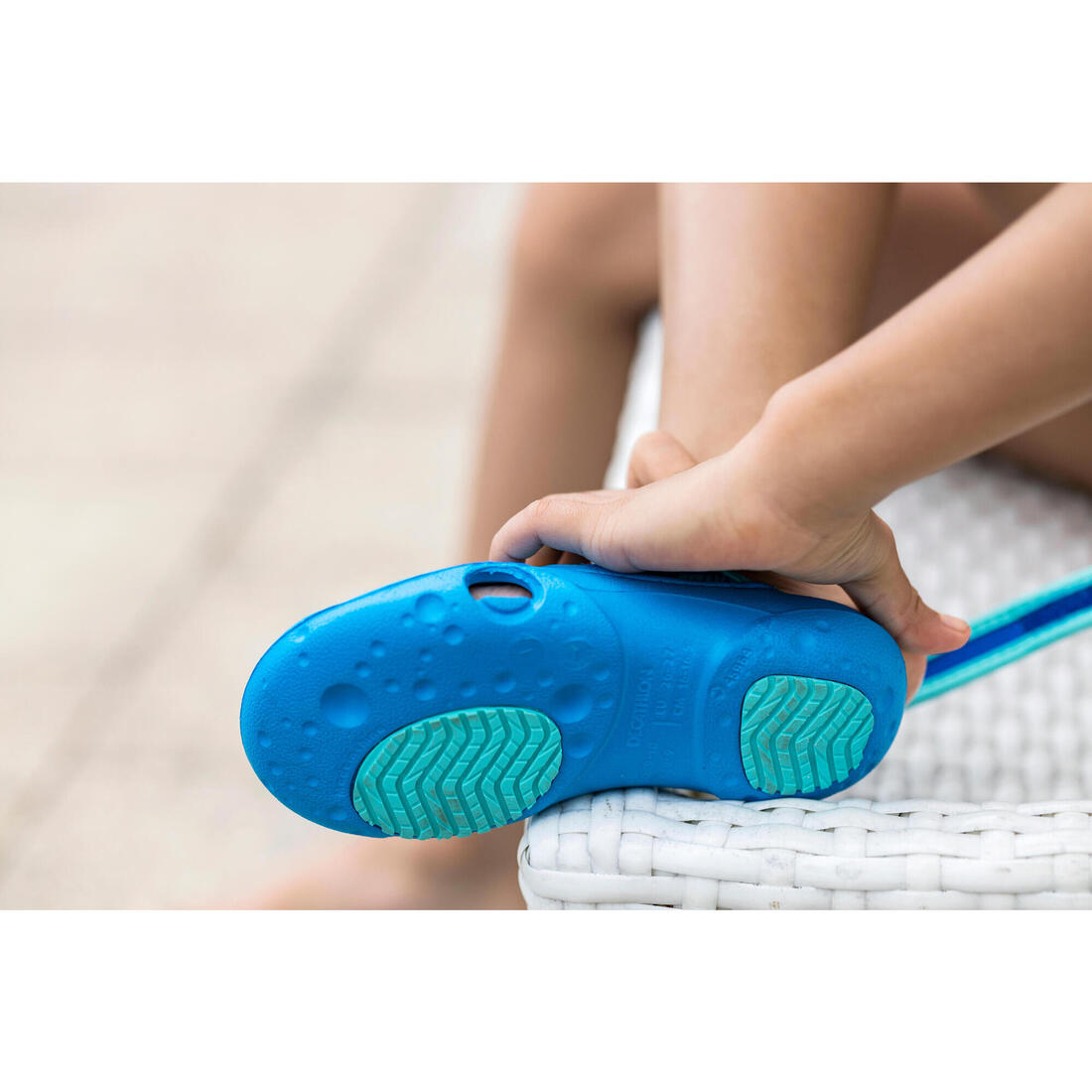 Chaussure Sandale Piscine Enfant SLAP 100 BASIC Menthe