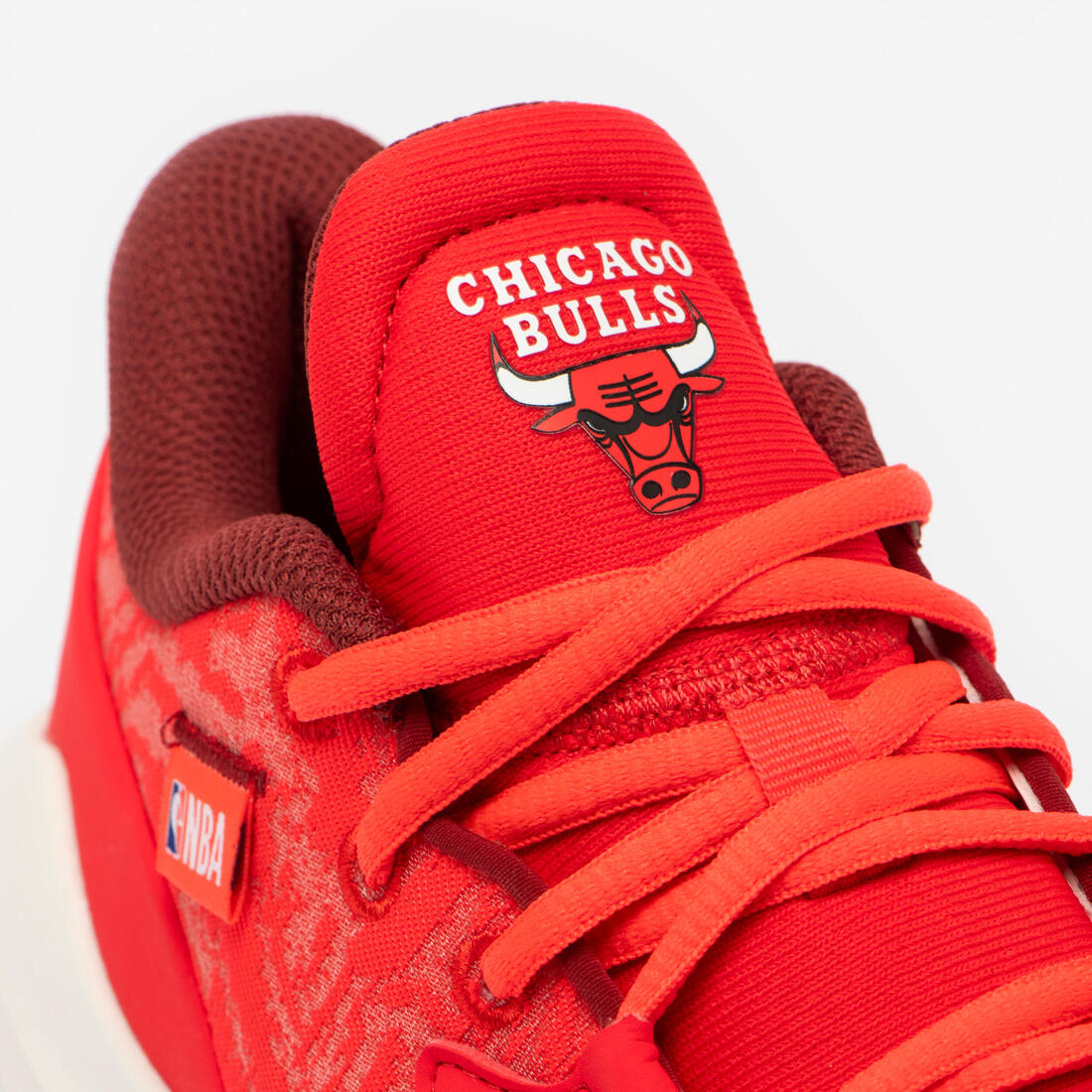 Chaussures de basketball NBA Chicago Bulls enfant - FAST 900 LOW-1