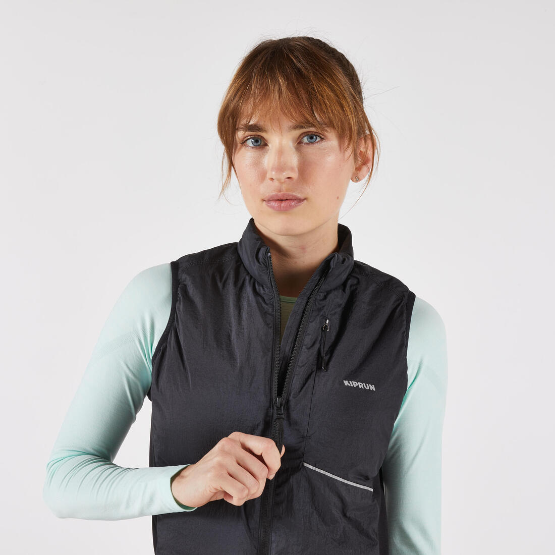 Veste sans manches chaude de running Femme, KIPRUN SM 500 Run warm noire