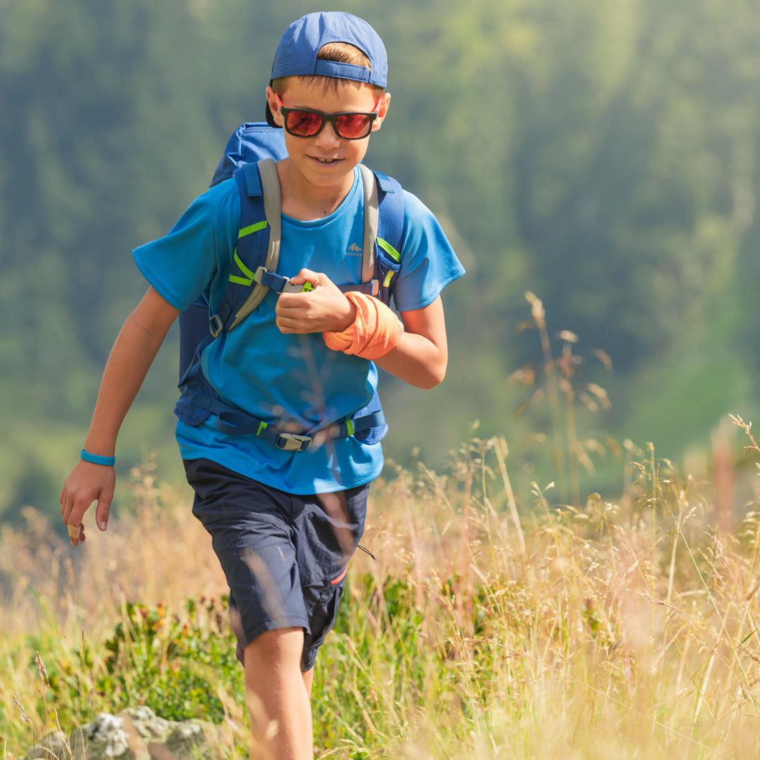 T-Shirt de randonnée - MH500 bleu foncé - enfant 7-15 ans