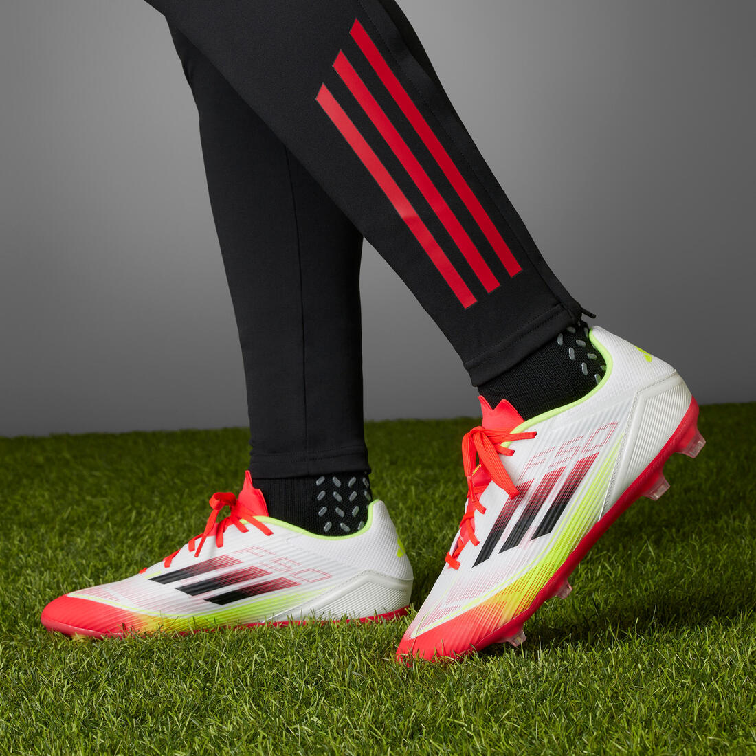 Chaussure F50 League FG/MG Adulte Blanche