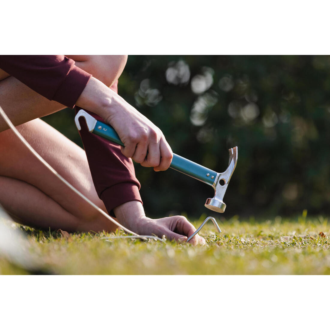 10 PIQUETS EN ACIER POUR TENTE  - TERRAINS VARIÉS