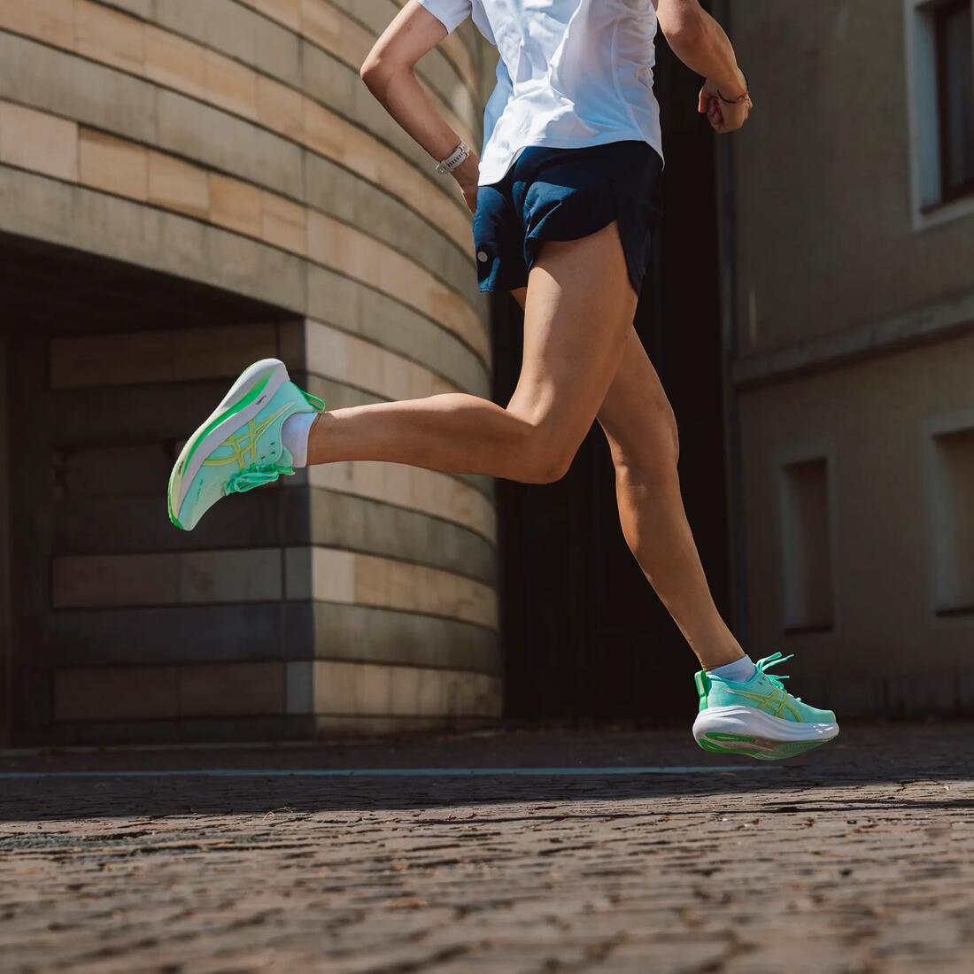 Chaussure de running Femme, Asics Gel-Ziruss abricot et