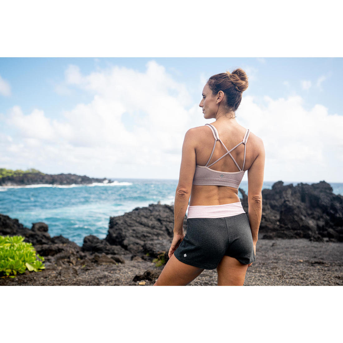 SHORT YOGA FEMME COTON NOIR/GRIS CHINE