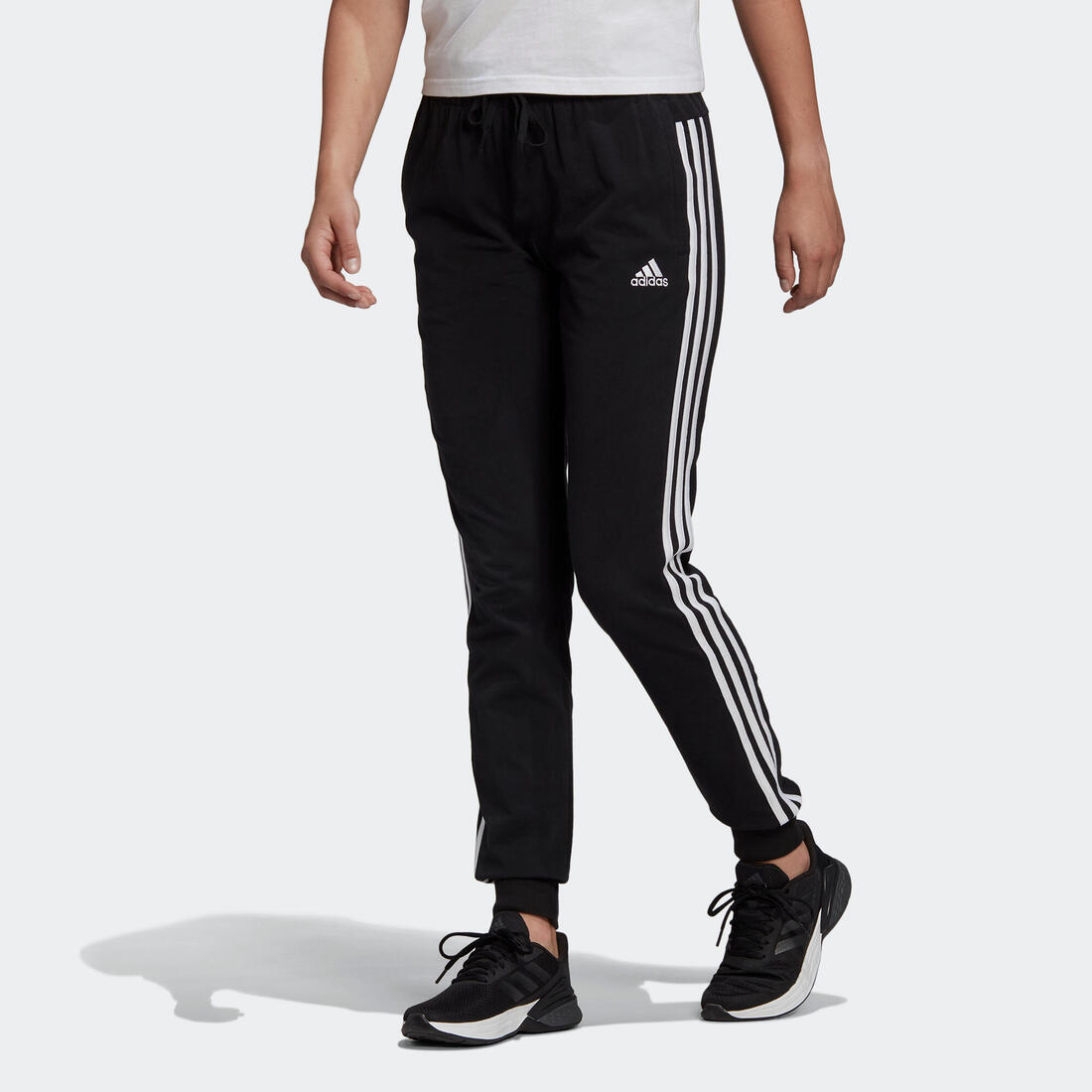 Pantalon jogging fitness femme coton majoritaire ajusté - 3 Stripes noir – 8625029