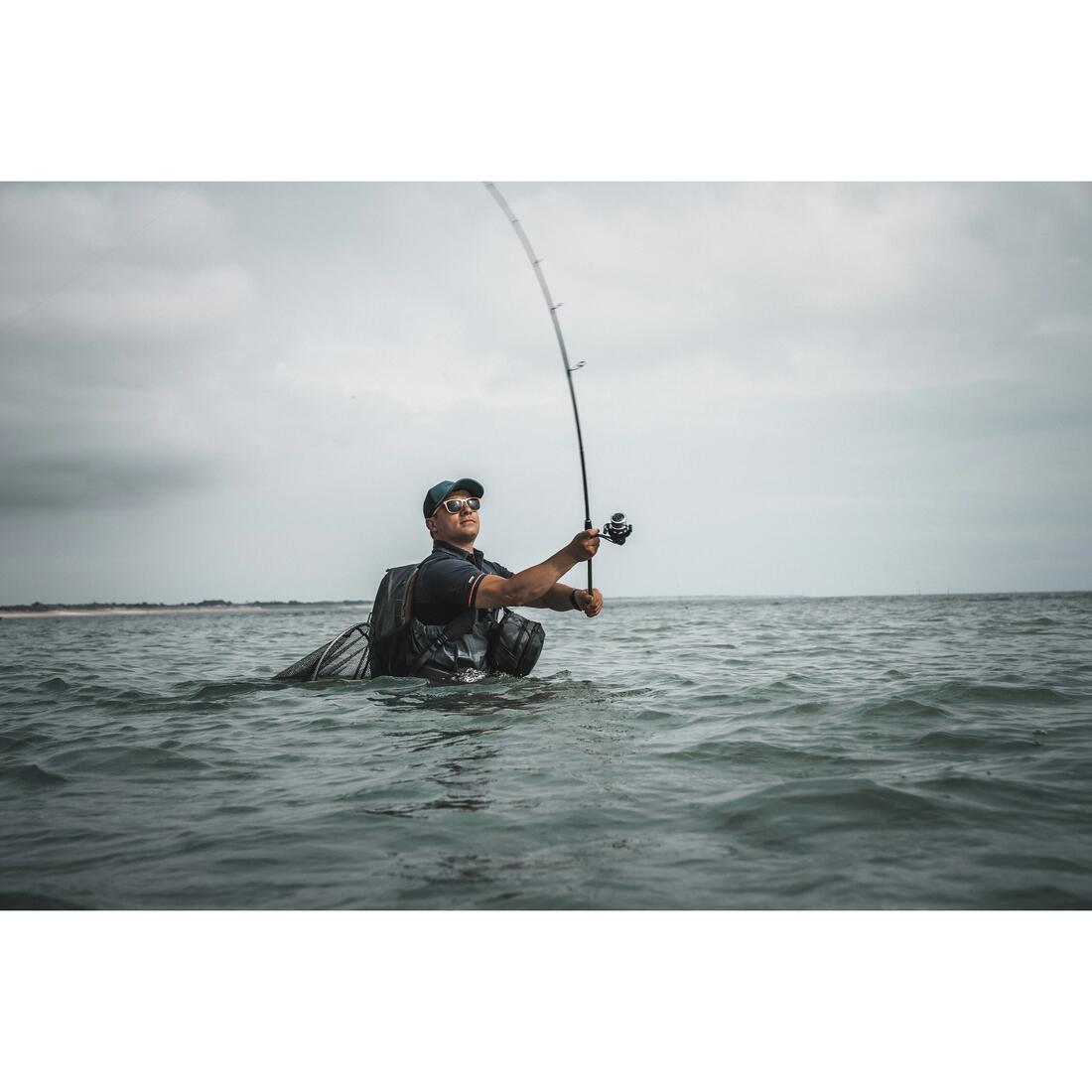 Poisson nageur SAXTON 75 F TETE au leurre en mer