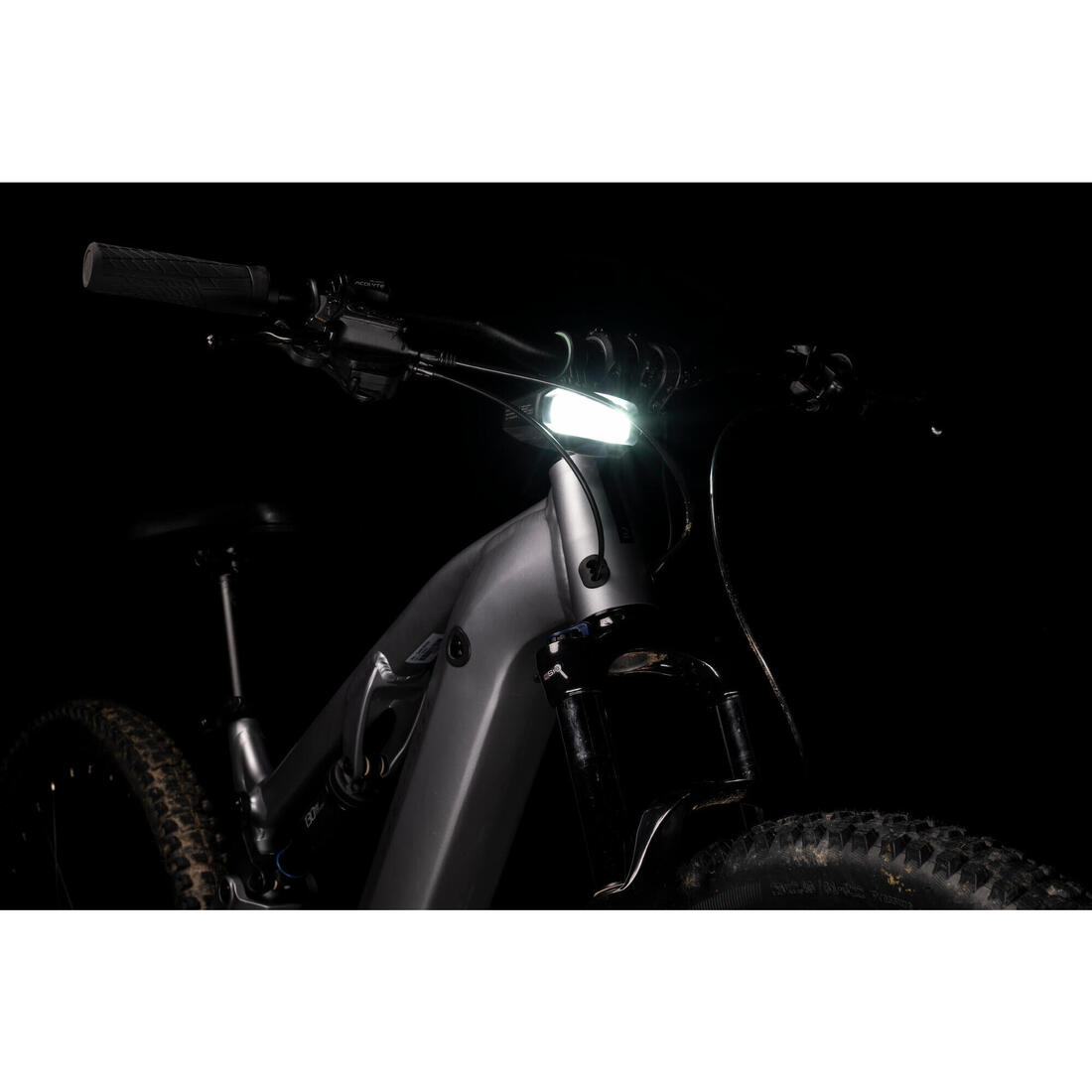 ECLAIRAGE VELO FL940 pour une pratique sur chemin non éclairé