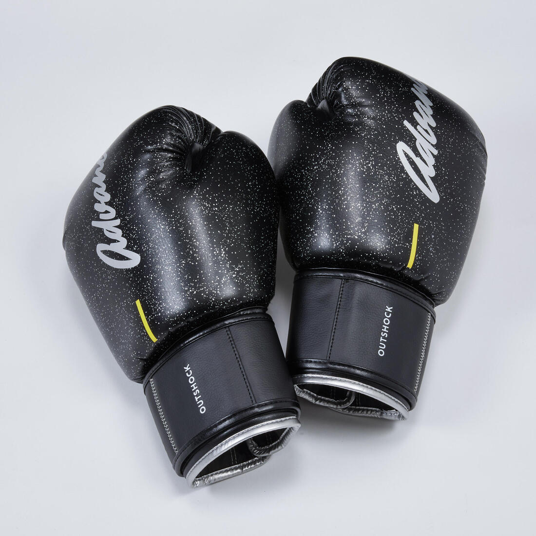 Gants de kick-boxing et muay-thaï pour pratiquants confirmés
