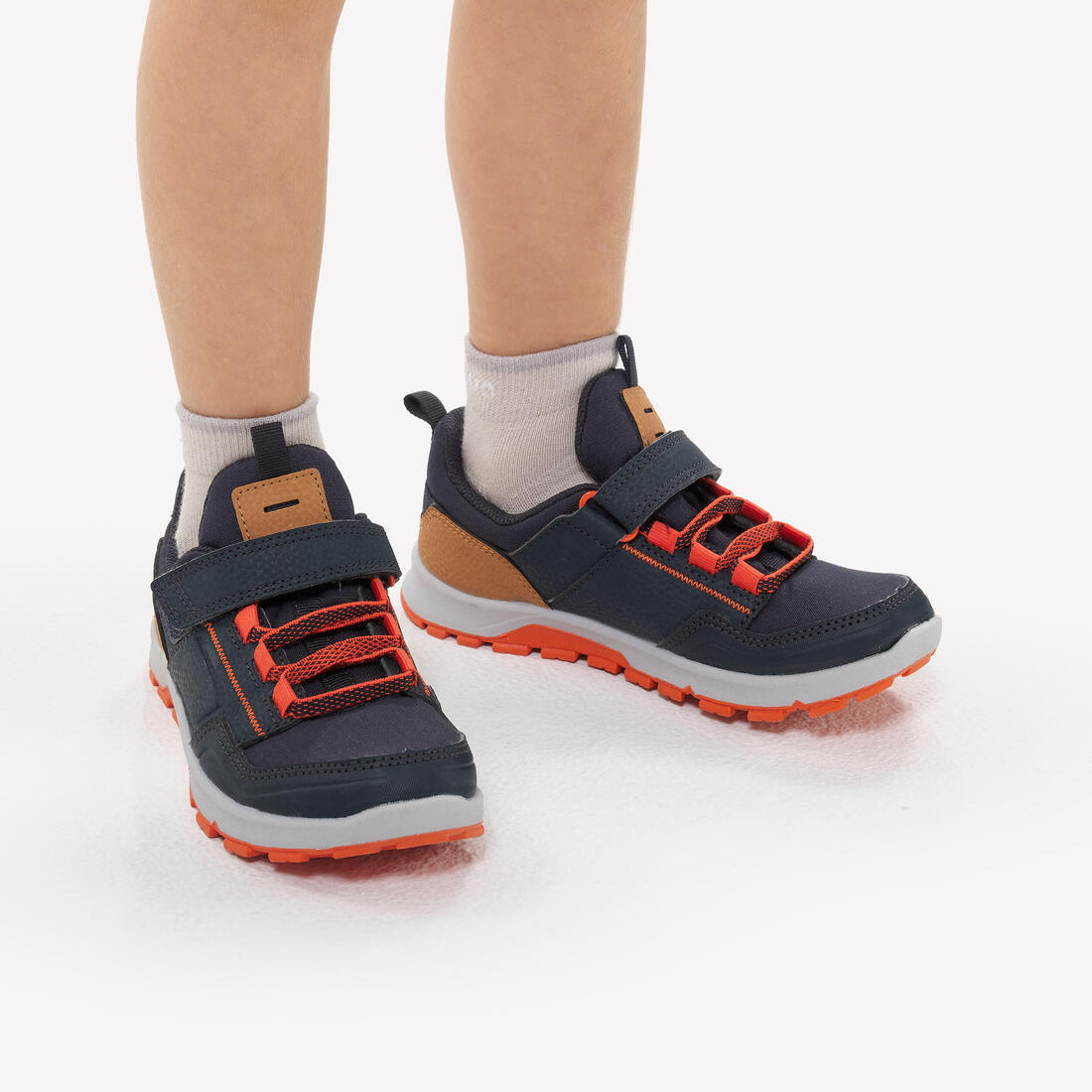 Chaussures de randonnée déperlantes à scratch 28 au 34 enfant, NH500